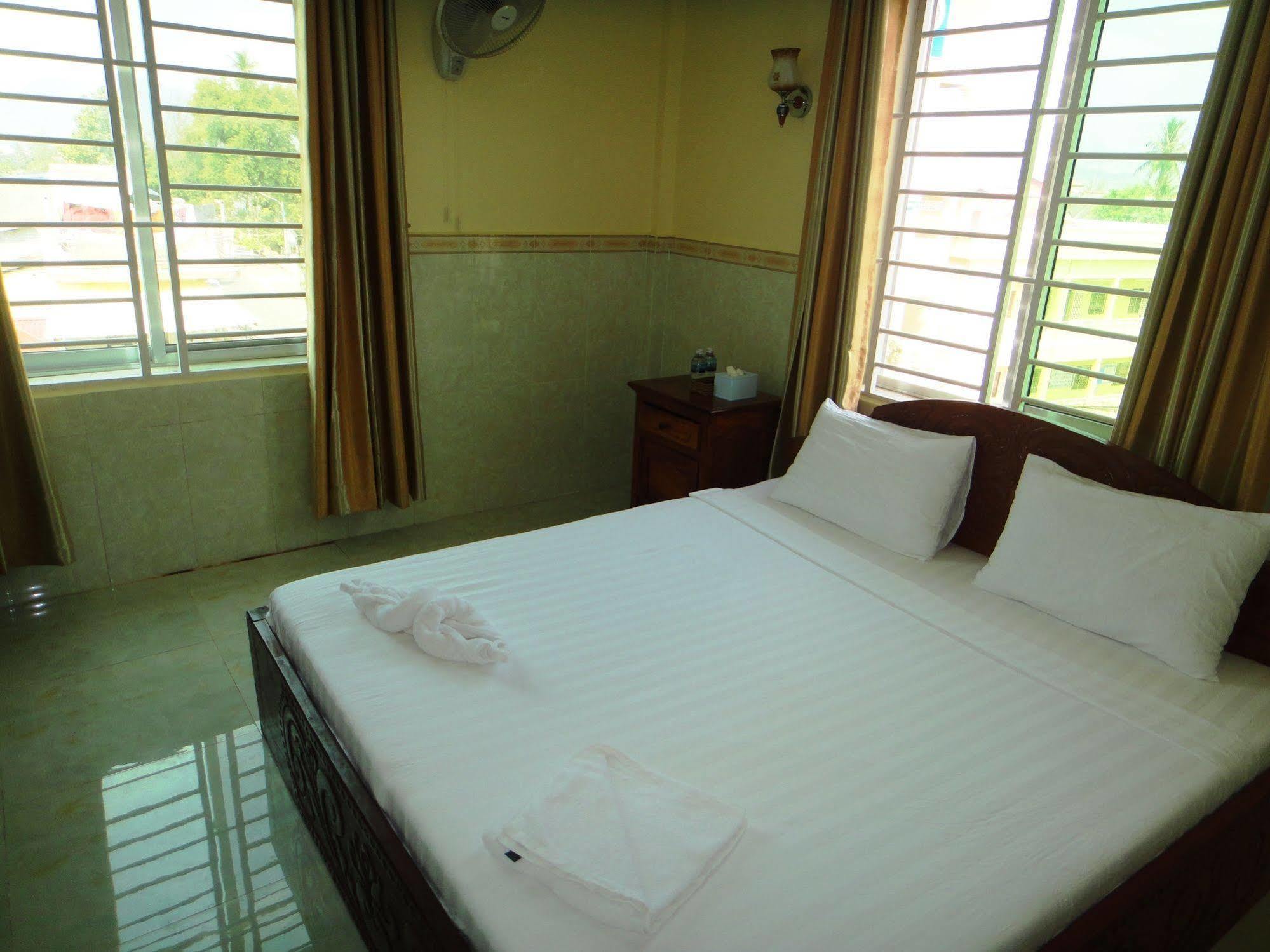 Borey Vatanac Guesthouse Kampot Exterior foto
